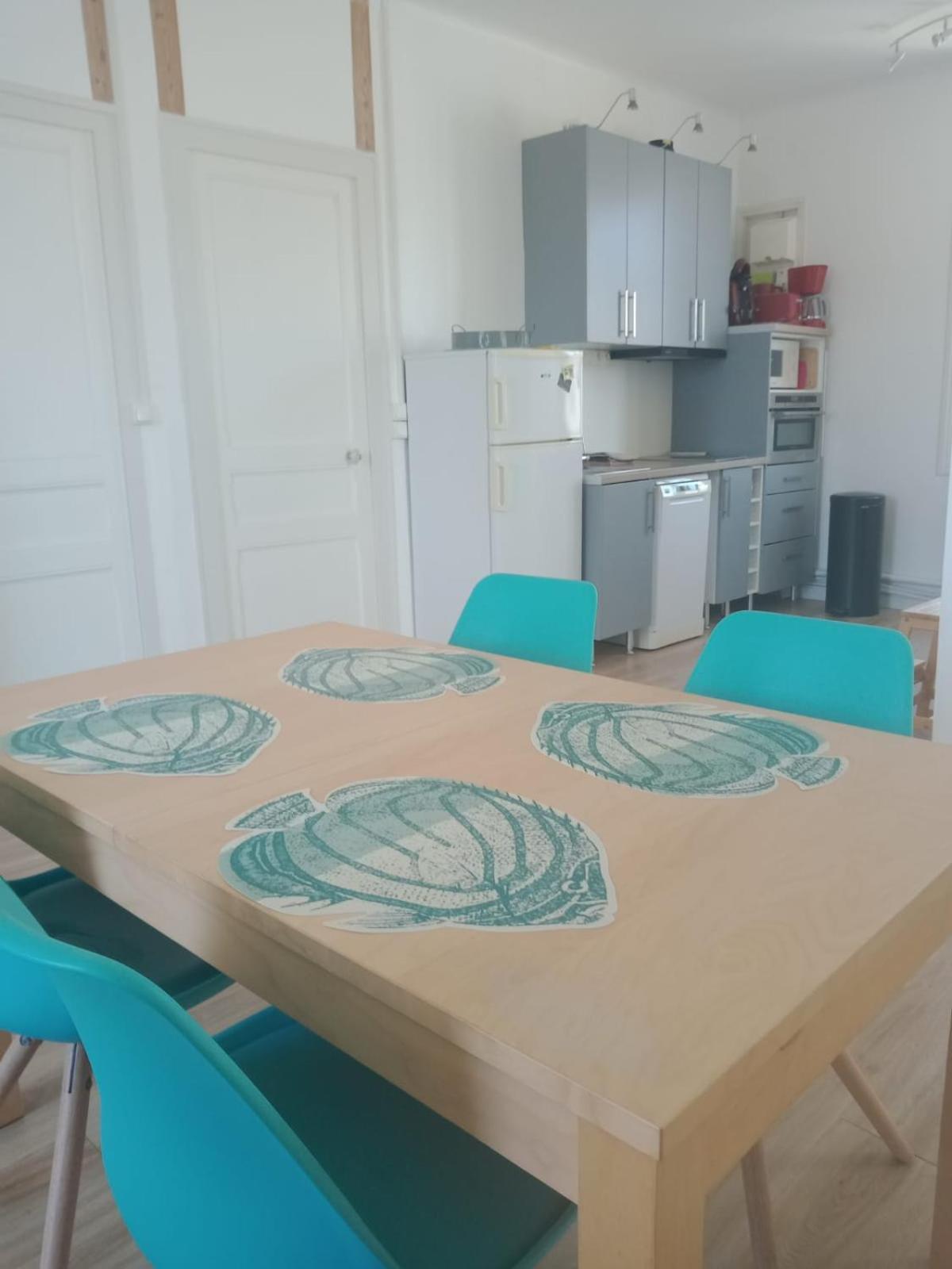 Le Pouliguen tout à pied - Grand appart lumineux - Ménage et linge non compris Habitación foto